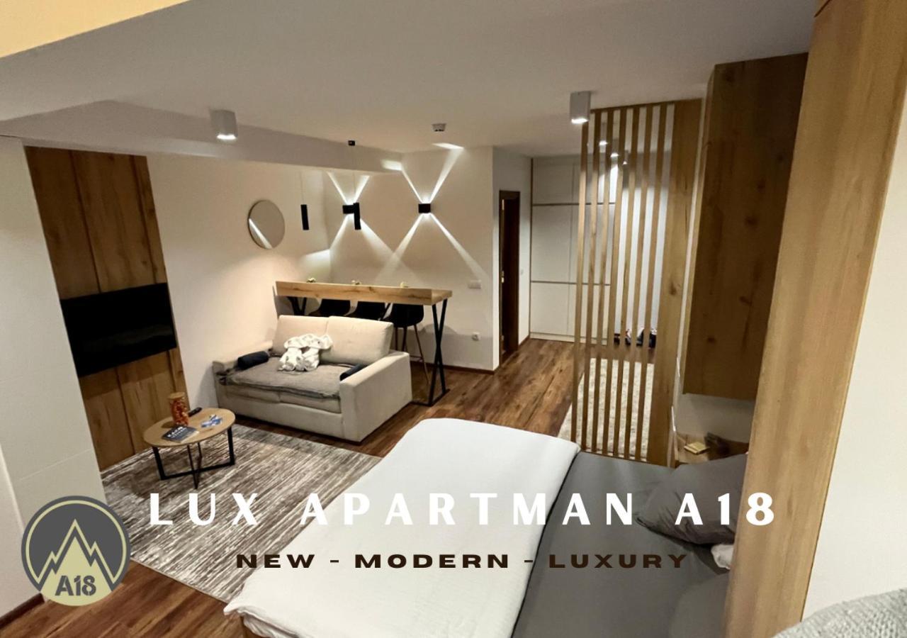 קופאוניק Lux Apartman A18 & Spa Centar מראה חיצוני תמונה