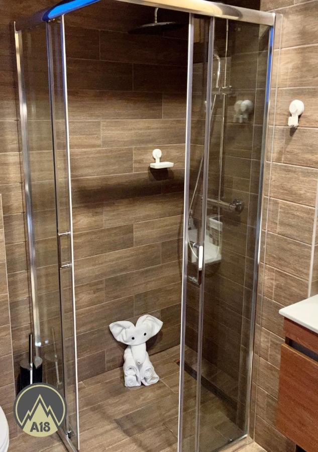 קופאוניק Lux Apartman A18 & Spa Centar מראה חיצוני תמונה